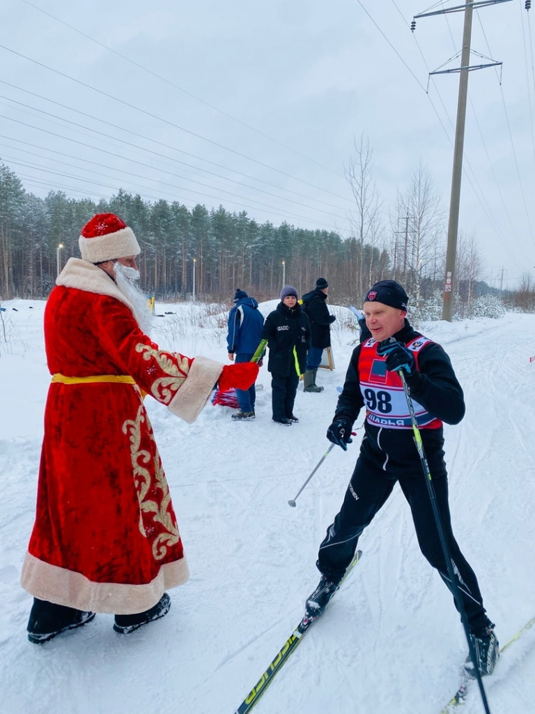 новогодняя 2.jpg