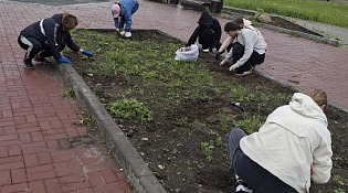 Свежие новости из сквера "Поколений"! 